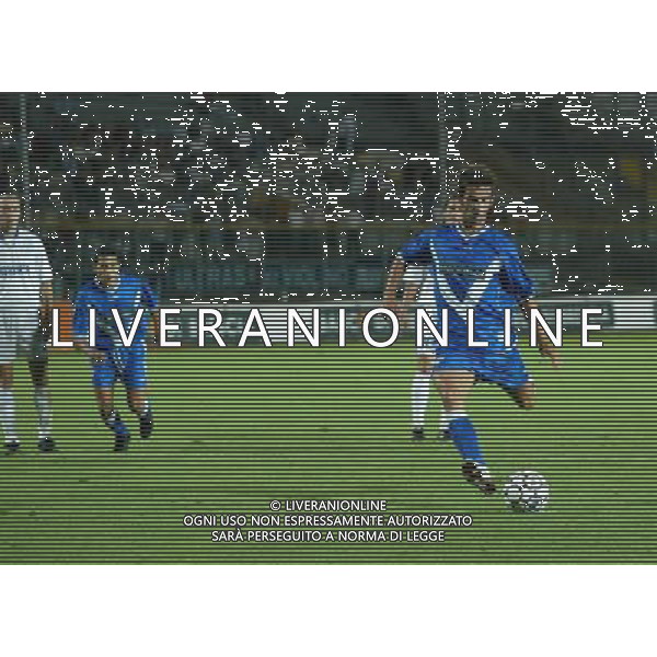 brescia 05/07/2003 brescia - gloria bistrita intertoto nella foto Rigore del vantaggio di Del Nero Simone foto filippo venezia/agenzia aldo liverani