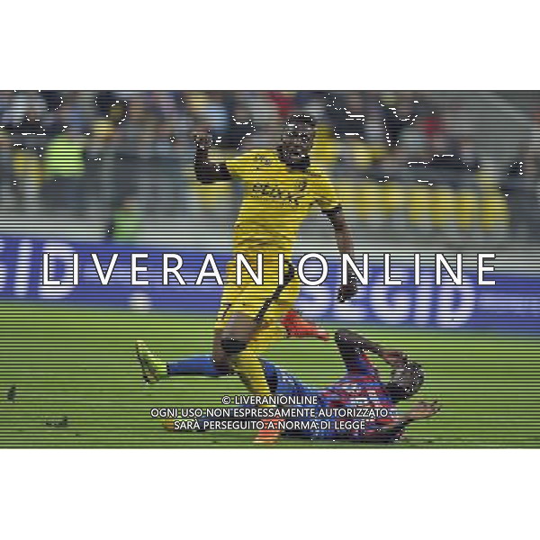 Faute Penalty Dennis Appiah / Divock Origi - 15.08.2014 - Caen / Lille - 2eme journee de Ligue 1 Photo : Aurelien Meunier / Icon Sport AG ALDO LIVERANI SAS ONLY ITALY