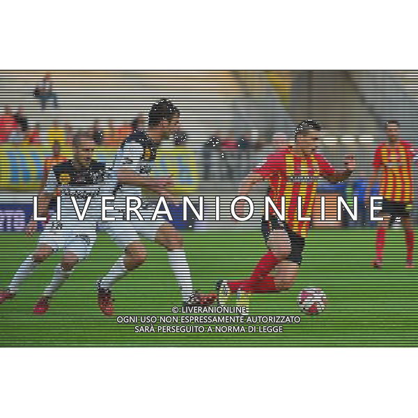 Yoann TOUZGHAR - 16.08.2014 - Lens / Guingamp - 2eme journee de Ligue 1 - Photo : Dave Winter / Icon Sport AG ALDO LIVERANI SAS ONLY ITALY