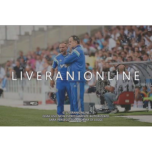 Marcelo BIELSA / Javier Torrente - 17.08.2014 - Marseille / Montpellier - 2eme journee de Ligue 1 Photo : Fred Porcu / Icon Sport AG ALDO LIVERANI SAS ONLY ITALY