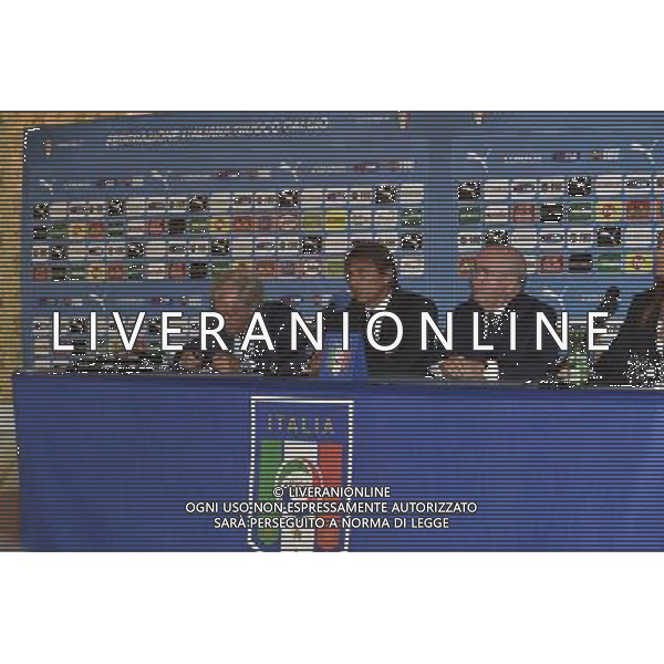 ROMA 19-08-2014 PRESENTAZIONE DEL NUOVO ALLENATORE DELLA NAZIONALE ITALIANA ANTONIO CONTE NELLA FOTO ANTONIO CONTE CARLO TAVECCHIO ANTONELLO VALENTINI FOTO FABRIZIO CORRADETTI-AG ALDO LIVERANI SAS