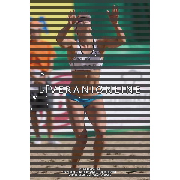 20.08.2014 - Stare Jablonki , siatkowka plazowa , beach volleyball , World Tour , FIVB Stare Jablonki Grand Slam 2014 , Brazylia (zielone) - Holandia (biale) , Brazil - Holland N/Z Jantine Van Der Vlist Fot. Mariusz Palczynski / MPAimages.com/NEWSPIX.PL --- Newspix.pl /Agenzia Aldo Liverani sas - ITALY ONLY - Brasile - Olanda beach volley, World Tour, FIVB Grande Slam 2014 *** Local Caption *** www.newspix.pl mail us: info@newspix.pl call us: 0048 022 23 22 222 --- Polish Picture Agency by Ringier Axel Springer Poland