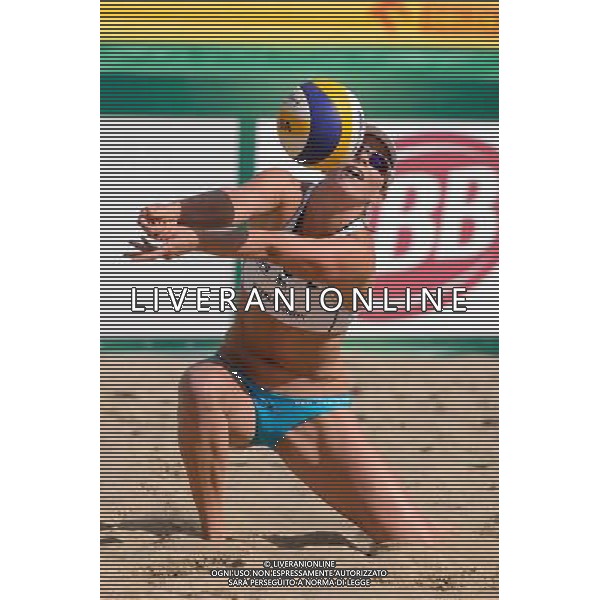 20.08.2014 - Stare Jablonki , siatkowka plazowa , beach volleyball , World Tour , FIVB Stare Jablonki Grand Slam 2014 , Brazylia (zielone) - Holandia (biale) , Brazil - Holland N/Z Jantine Van Der Vlist Fot. Mariusz Palczynski / MPAimages.com/NEWSPIX.PL --- Newspix.pl /Agenzia Aldo Liverani sas - ITALY ONLY - Brasile - Olanda beach volley, World Tour, FIVB Grande Slam 2014 *** Local Caption *** www.newspix.pl mail us: info@newspix.pl call us: 0048 022 23 22 222 --- Polish Picture Agency by Ringier Axel Springer Poland