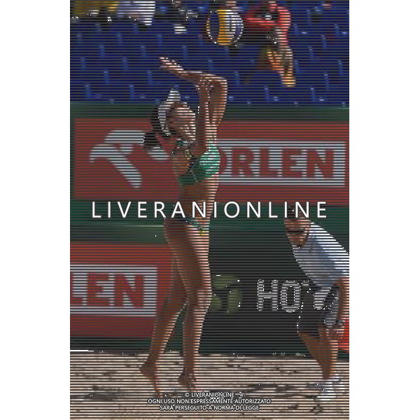 20.08.2014 - Stare Jablonki , siatkowka plazowa , beach volleyball , World Tour , FIVB Stare Jablonki Grand Slam 2014 , Brazylia (zielone) - Holandia (biale) , Brazil - Holland N/Z Barbara Seixas De Freitas Fot. Mariusz Palczynski / MPAimages.com/NEWSPIX.PL --- Newspix.pl /Agenzia Aldo Liverani sas - ITALY ONLY - Brasile - Olanda beach volley, World Tour, FIVB Grande Slam 2014 *** Local Caption *** www.newspix.pl mail us: info@newspix.pl call us: 0048 022 23 22 222 --- Polish Picture Agency by Ringier Axel Springer Poland