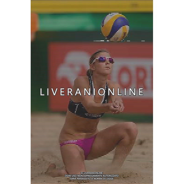 20.08.2014 - Stare Jablonki , siatkowka plazowa , beach volleyball , World Tour , FIVB Stare Jablonki Grand Slam 2014 , Brazylia (zolte) - Polska (czarne) , Brazil - Poland N/Z Katarzyna Kociolek Fot. Mariusz Palczynski / MPAimages.com/NEWSPIX.PL --- Newspix.pl /Agenzia Aldo Liverani sas - ITALY ONLY - Brasile - Polonia beach volley, World Tour, FIVB Grande Slam 2014 *** Local Caption *** www.newspix.pl mail us: info@newspix.pl call us: 0048 022 23 22 222 --- Polish Picture Agency by Ringier Axel Springer Poland