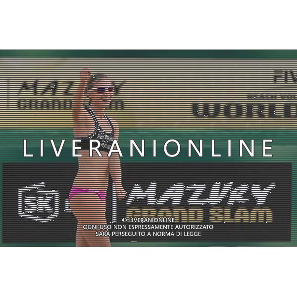 20.08.2014 - Stare Jablonki , siatkowka plazowa , beach volleyball , World Tour , FIVB Stare Jablonki Grand Slam 2014 , Brazylia (zolte) - Polska (czarne) , Brazil - Poland N/Z Katarzyna Kociolek Fot. Mariusz Palczynski / MPAimages.com/NEWSPIX.PL --- Newspix.pl /Agenzia Aldo Liverani sas - ITALY ONLY - Brasile - Polonia beach volley, World Tour, FIVB Grande Slam 2014 *** Local Caption *** www.newspix.pl mail us: info@newspix.pl call us: 0048 022 23 22 222 --- Polish Picture Agency by Ringier Axel Springer Poland