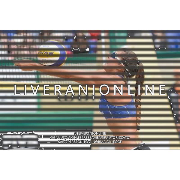 20.08.2014 - Stare Jablonki , siatkowka plazowa , beach volleyball , World Tour , FIVB Stare Jablonki Grand Slam 2014 , Polska (niebieskie) - Argentyna (biale) , Poland - Argentina N/Z Kinga Kolosinska Fot. Mariusz Palczynski / MPAimages.com/NEWSPIX.PL --- Newspix.pl /Agenzia Aldo Liverani sas - ITALY ONLY - Polonia - Argentina beach volley, World Tour, FIVB Grande Slam 2014 *** Local Caption *** www.newspix.pl mail us: info@newspix.pl call us: 0048 022 23 22 222 --- Polish Picture Agency by Ringier Axel Springer Poland