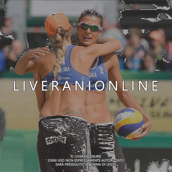 20.08.2014 - Stare Jablonki , siatkowka plazowa , beach volleyball , World Tour , FIVB Stare Jablonki Grand Slam 2014 , Polska (niebieskie) - Argentyna (biale) , Poland - Argentina N/Z Monika Brzostek , Kinga Kolosinska Fot. Mariusz Palczynski / MPAimages.com/NEWSPIX.PL --- Newspix.pl /Agenzia Aldo Liverani sas - ITALY ONLY - Polonia - Argentina beach volley, World Tour, FIVB Grande Slam 2014 *** Local Caption *** www.newspix.pl mail us: info@newspix.pl call us: 0048 022 23 22 222 --- Polish Picture Agency by Ringier Axel Springer Poland