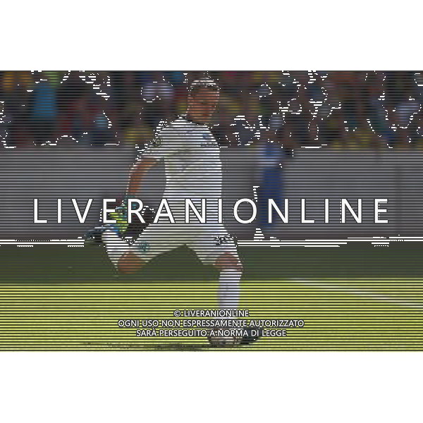 firo : Fußball,Fussball : 16.08.2014 DFB-Pokal Saison 2014/2015, 1. Runde SV Stuttgarter Kickers - Borussia Dortmund, BVB, Kickers, Mark-Patrick Redl ( Kickers ), Einzelaktion $worldrightsEs gelten unsere AGB, einsehbar auf www.firosportphoto.de copyright by firo sportphoto: Coesfelder Str. 207 D- 48249 Dülmen www.firosportphoto.de mail@firosportphoto.de (V o l k s b a n k B o c h u m - W i t t e n ) BLZ.: 430 601 29 Kt. Nr.: 341 117 100 Tel: +49-2594 - 9916004 Fax: +49-2594 - 9916005 AG ALDO LIVERANI SAS ONLY ITALY