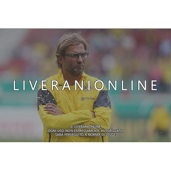 firo : Fußball,Fussball : 16.08.2014 DFB-Pokal Saison 2014/2015, 1. Runde SV Stuttgarter Kickers - Borussia Dortmund, BVB, Kickers, Trainer Jürgen Klopp ( Dortmund ), halbe Figur, Gestik, nachdenklich, verschraenkte Arme, verschränkte Arme $worldrightsEs gelten unsere AGB, einsehbar auf www.firosportphoto.de copyright by firo sportphoto: Coesfelder Str. 207 D- 48249 Dülmen www.firosportphoto.de mail@firosportphoto.de (V o l k s b a n k B o c h u m - W i t t e n ) BLZ.: 430 601 29 Kt. Nr.: 341 117 100 Tel: +49-2594 - 9916004 Fax: +49-2594 - 9916005 AG ALDO LIVERANI SAS ONLY ITALY
