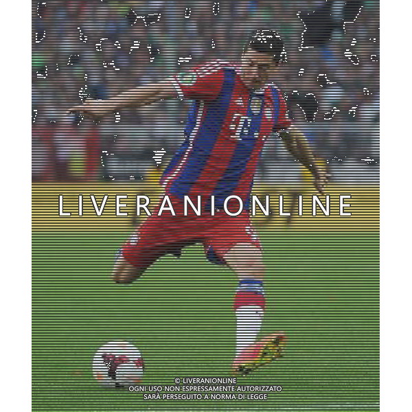 firo : 17.08.2014 Fu§ball, 2.Bundesliga, DFB-Pokal, DFB Pokal, 1.Runde, Saison 2014/2015, Preu§en Preussen MŸnster Muenster - FCB FC Bayern MŸnchen Muenchen 1:4 FCB Robert Lewandowski, Einzelaktion $worldrights,Es gelten unsere AGB, einsehbar auf www.firosportphoto.de, copyright by firo sportphoto: Coesfelder Str. 207 D-48249 DŸlmen www.firosportphoto.de mail@firosportphoto.de (V o l k s b a n k B o c h u m - W i t t e n ) BLZ.: 430 601 29 Kt. Nr.: 341 117 100 Tel:Ê +49-2594-9916004 Fax:Ê+49-2594-9916005 AG ALDO LIVERANI SAS ONLY ITALY