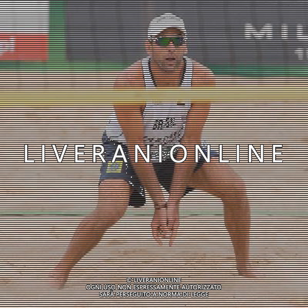 21.08.2014 - Stare Jablonki , siatkowka plazowa , beach volleyball , World Tour , FIVB Stare Jablonki Grand Slam 2014 , Polska (czerwone) - Brazylia (biale) , Poland - Brazil N/Z Marcio Henrique Barroso Araujo Fot. Mariusz Palczynski / MPAimages.com/NEWSPIX.PL --- Newspix.pl /Agenzia Aldo Liverani sas - ITALY ONLY - Polonia - Brasile beach volley, World Tour, FIVB Stare Jablonki Grande Slam 2014 *** Local Caption *** www.newspix.pl mail us: info@newspix.pl call us: 0048 022 23 22 222 --- Polish Picture Agency by Ringier Axel Springer Poland