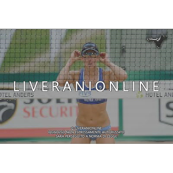 21.08.2014 - Stare Jablonki , siatkowka plazowa , beach volleyball , World Tour , FIVB Stare Jablonki Grand Slam 2014 , Hiszpania (zolte) - Australia (niebieskie) , Spain (yellow) - Australia (blue) N/Z Louise Bawden Fot. Karol Bartnik / MPAimages.com/NEWSPIX.PL --- Newspix.pl /Agenzia Aldo Liverani sas - ITALY ONLY - Australia - Spagna beach volley femminile, World Tour, FIVB Stare Jablonki Grande Slam 2014 *** Local Caption *** www.newspix.pl mail us: info@newspix.pl call us: 0048 022 23 22 222 --- Polish Picture Agency by Ringier Axel Springer Poland
