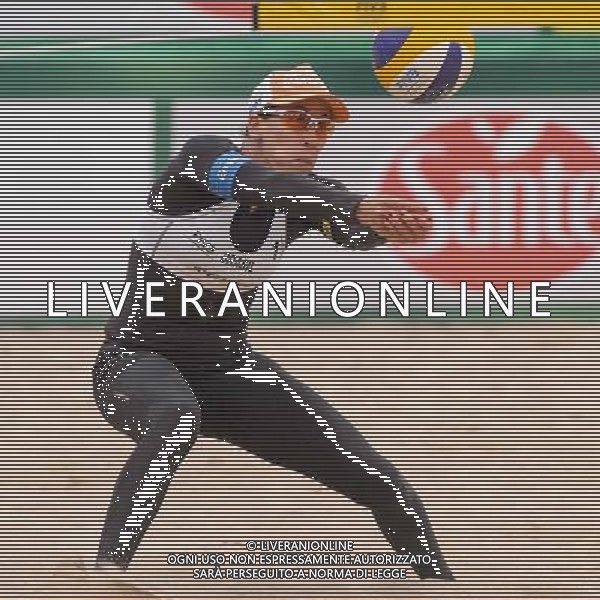 21.08.2014 - Stare Jablonki , siatkowka plazowa , beach volleyball , World Tour , FIVB Stare Jablonki Grand Slam 2014 , Brazylia (biale) - Polska (niebieskie) , Brazil - Poland N/Z Taiana Lima Fot. Mariusz Palczynski / MPAimages.com/NEWSPIX.PL --- Newspix.pl /Agenzia Aldo Liverani sas - ITALY ONLY - Brasile - Polonia beach volley femminile World Tour, FIVB Stare Jablonki Grande Slam 2014 *** Local Caption *** www.newspix.pl mail us: info@newspix.pl call us: 0048 022 23 22 222 --- Polish Picture Agency by Ringier Axel Springer Poland
