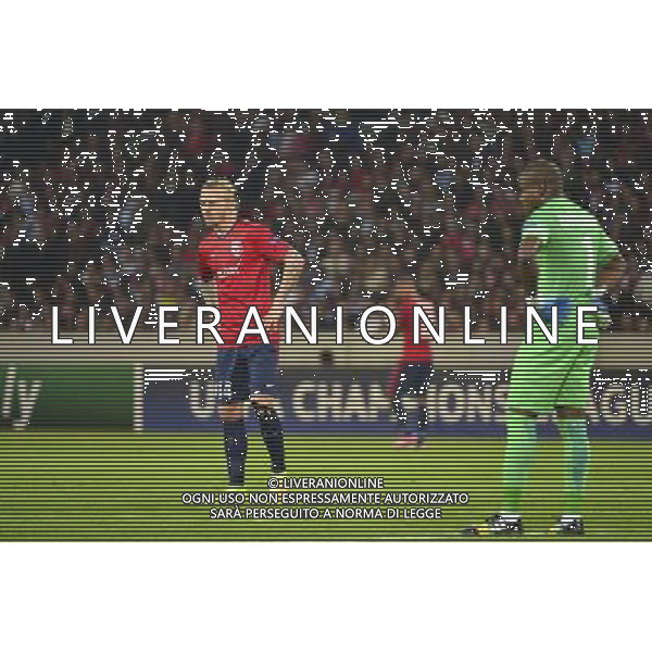 Deception Simon KJAER / Vincent ENYEAMA - 20.08.2014 - Lille / Porto - Barrage Aller Champions League Photo : Dave Winter / Icon Sport AG ALDO LIVERANI SAS ONLY ITALY
