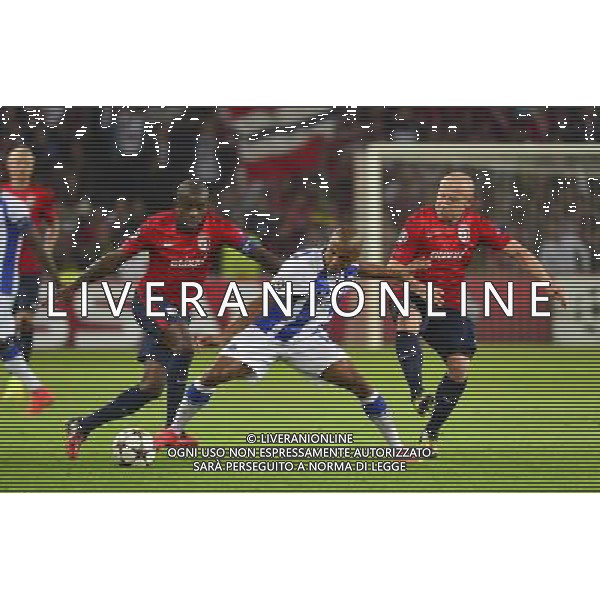 Rio MAVUBA / Yacine BRAHIMI / Florent BALMONT - 20.08.2014 - Lille / Porto - Barrage Aller Champions League Photo : Dave Winter / Icon Sport AG ALDO LIVERANI SAS ONLY ITALY