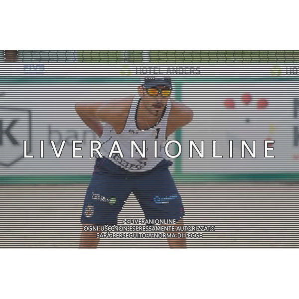 22.08.2014 - Stare Jablonki , siatkowka plazowa , beach volleyball , World Tour , FIVB Stare Jablonki Grand Slam 2014 , Hiszpania (biale) - Rosja (czerwone) , Spain (white) - Russia (red) N/Z Pablo Herrera Allepuz Fot. Karol Bartnik / MPAimages.com/NEWSPIX.PL --- Newspix.pl /Agenzia Aldo Liverani sas - ITALY ONLY - Spagna - Russia beach volley maschile, World Tour, FIVB Stare Jablonki Grande Slam 2014 *** Local Caption *** www.newspix.pl mail us: info@newspix.pl call us: 0048 022 23 22 222 --- Polish Picture Agency by Ringier Axel Springer Poland