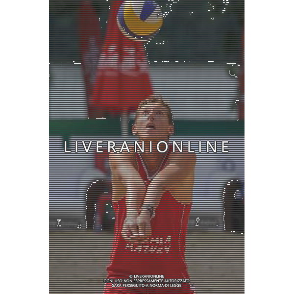 22.08.2014 - Stare Jablonki , siatkowka plazowa , beach volleyball , World Tour , FIVB Stare Jablonki Grand Slam 2014 , Hiszpania (biale) - Rosja (czerwone) , Spain (white) - Russia (red) N/Z Viacheslav Krasilnikov Fot. Karol Bartnik / MPAimages.com/NEWSPIX.PL --- Newspix.pl /Agenzia Aldo Liverani sas - ITALY ONLY - Spagna - Russia beach volley maschile, World Tour, FIVB Stare Jablonki Grande Slam 2014 *** Local Caption *** www.newspix.pl mail us: info@newspix.pl call us: 0048 022 23 22 222 --- Polish Picture Agency by Ringier Axel Springer Poland
