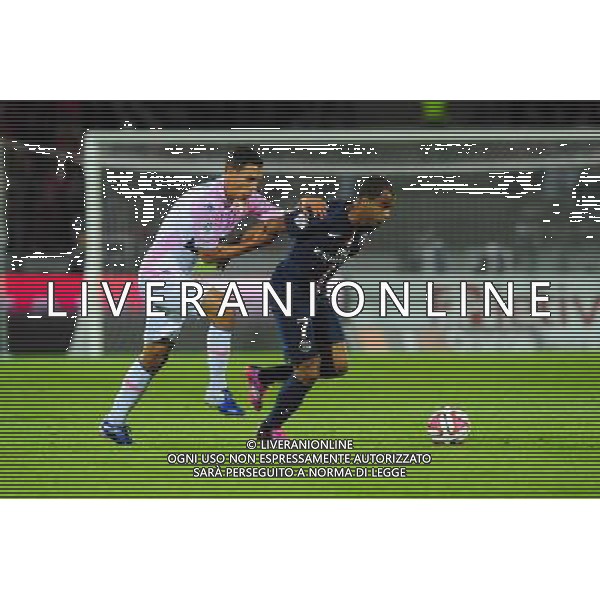Nicolas BENEZET / Lucas MOURA - 22.08.2014 - Evian Thonon / Paris Saint Germain - 3eme journee de Ligue 1 - Photo : Jean Paul Thomas / Icon Sport AG ALDO LIVERANI SAS ONLY ITALY