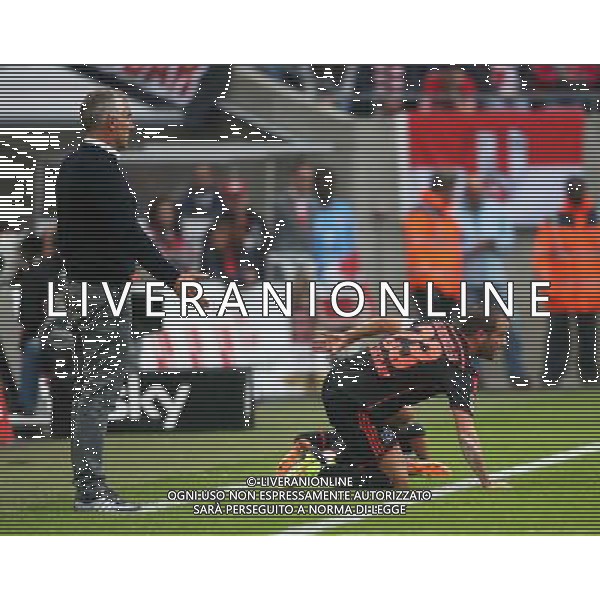 firo Fu§ball, Fussball, 23.08.2014 1. Bundesliga, 1. BL Saison 2014/2015 1. FC Kšln Koeln - HSV Hamburg Hamburger SV 0:0 HSV Rafael van der Vaart, HSV Trainer Mirko Slomka, Gestik, Geste $worldrights Es gelten unsere AGB, einsehbar auf www.firosportphoto.de copyright by firo sportphoto: Coesfelder Str.207 48249 DŸlmen www.firosportphoto.de mail@firosportphoto.de (V o l k s b a n k B o c h u m - W i t t e n ) BLZ.: 430 601 29 Kt. Nr.: 341 117 100 Tel:Ê 02594 - 9916004 Fax:Ê02594 - 9916005 AG ALDO LIVERANI SAS ONLY ITALY