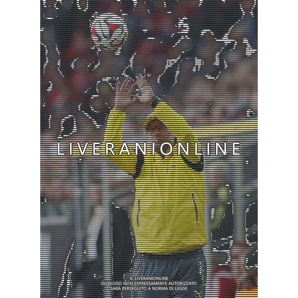 firo : 23.08.2014 Fu§ball,1.Bundesliga, Saison 2014/2015, BVB, Borussia Dortmund - Bayer 04 Leverkusen 0:2 Trainer JŸrgen KLOPP, BVB, fŠngt Ball $worldrights,Es gelten unsere AGB, einsehbar auf www.firosportphoto.de, copyright by firo sportphoto: Coesfelder Str. 207 D-48249 DŸlmen www.firosportphoto.de mail@firosportphoto.de (V o l k s b a n k B o c h u m - W i t t e n ) BLZ.: 430 601 29 Kt. Nr.: 341 117 100 Tel:Ê +49-2594-9916004 Fax:Ê+49-2594-9916005 AG ALDO LIVERANI SAS ONLY ITALY