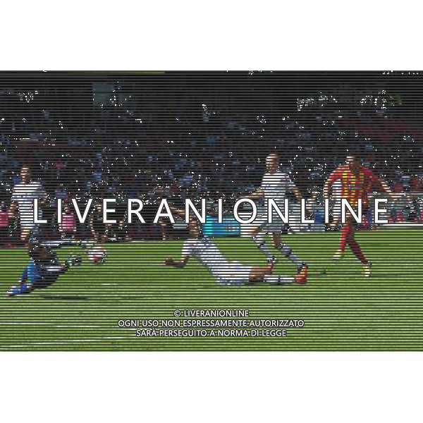 Anthony LOPES / Yoann TOUZGHAR - 24.08.2014 - Lyon / Lens - 3e journee Ligue 1 Photo : Jean Paul Thomas / Icon Sport AG ALDO LIVERANI SAS ONLY ITALY