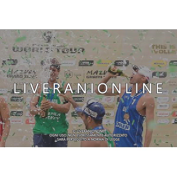 24.08.2014 - Stare Jablonki , siatkowka plazowa , beach volleyball , World Tour , FIVB Stare Jablonki Grand Slam 2014 , Dekoracja mezczyzn N/Z Pedro Solberg Salgado , Alvaro Morais Filho , Jacob Gibb Fot. Mariusz Palczynski / MPAimages.com/NEWSPIX.PL --- Newspix.pl /Agenzia Aldo Liverani sas - ITALY ONLY - EDITORIAL USE ONLY - BEACHVOLLEY PREMIAZIONI *** Local Caption *** www.newspix.pl mail us: info@newspix.pl call us: 0048 022 23 22 222 --- Polish Picture Agency by Ringier Axel Springer Poland