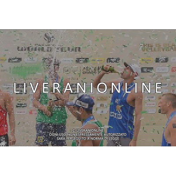 24.08.2014 - Stare Jablonki , siatkowka plazowa , beach volleyball , World Tour , FIVB Stare Jablonki Grand Slam 2014 , Dekoracja mezczyzn N/Z Pedro Solberg Salgado , Alvaro Morais Filho , Jacob Gibb Fot. Mariusz Palczynski / MPAimages.com/NEWSPIX.PL --- Newspix.pl /Agenzia Aldo Liverani sas - ITALY ONLY - EDITORIAL USE ONLY - BEACHVOLLEY PREMIAZIONI *** Local Caption *** www.newspix.pl mail us: info@newspix.pl call us: 0048 022 23 22 222 --- Polish Picture Agency by Ringier Axel Springer Poland