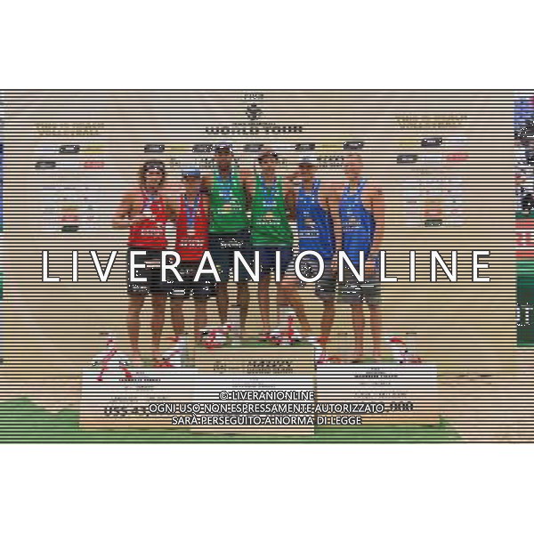 24.08.2014 - Stare Jablonki , siatkowka plazowa , beach volleyball , World Tour , FIVB Stare Jablonki Grand Slam 2014 , Dekoracja mezczyzn N/Z Aleksandrs Samoilovs , Janis Smedins , Pedro Solberg Salgado , Alvaro Morais Filho , Jacob Gibb , Casey Patterson Fot. Mariusz Palczynski / MPAimages.com/NEWSPIX.PL --- Newspix.pl /Agenzia Aldo Liverani sas - ITALY ONLY - EDITORIAL USE ONLY - BEACHVOLLEY PREMIAZIONI *** Local Caption *** www.newspix.pl mail us: info@newspix.pl call us: 0048 022 23 22 222 --- Polish Picture Agency by Ringier Axel Springer Poland