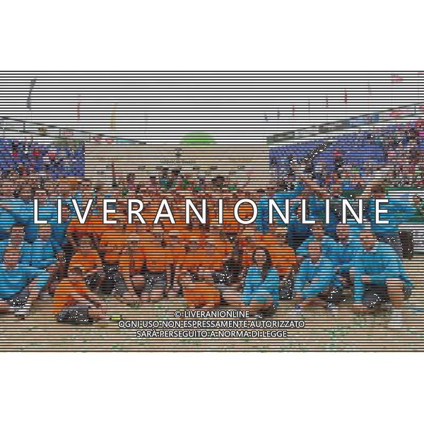 24.08.2014 - Stare Jablonki , siatkowka plazowa , beach volleyball , World Tour , FIVB Stare Jablonki Grand Slam 2014 , Dekoracja mezczyzn N/Z Aleksandrs Samoilovs , Janis Smedins , Pedro Solberg Salgado , Alvaro Morais Filho , Jacob Gibb , Casey Patterson Fot. Mariusz Palczynski / MPAimages.com/NEWSPIX.PL --- Newspix.pl /Agenzia Aldo Liverani sas - ITALY ONLY - EDITORIAL USE ONLY - BEACHVOLLEY PREMIAZIONI *** Local Caption *** www.newspix.pl mail us: info@newspix.pl call us: 0048 022 23 22 222 --- Polish Picture Agency by Ringier Axel Springer Poland