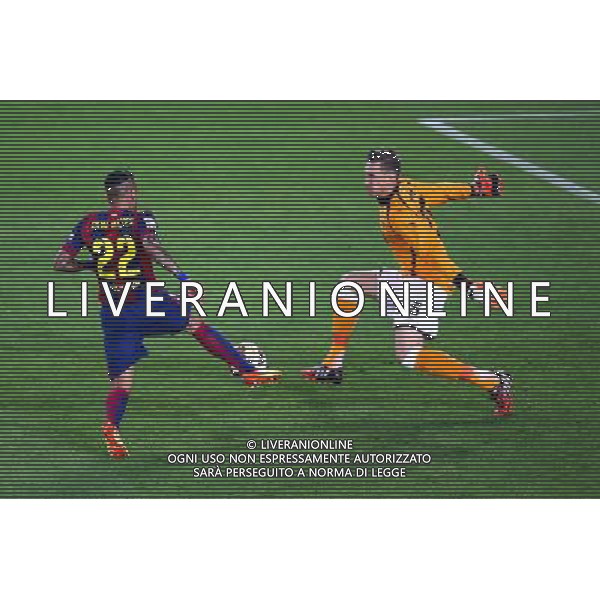 Dani Alves / Przemyslaw Tyton - 24.08.2014 - Barcelone / Elche - 1ere journee Liga Photo : Aop press / Icon Sport AG ALDO LIVERANI SAS ONLY ITALY