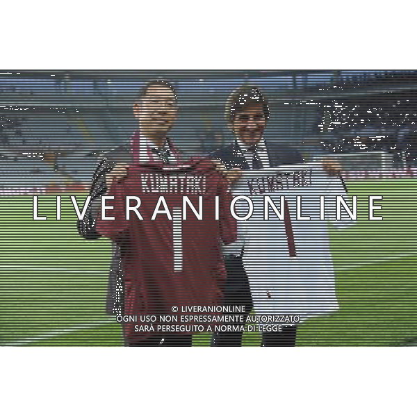 UEFA Europa League play-off accesso fase a gironi Torino 28-08-2014 Stadio Olimpico Torino - Spalato nella foto Junya Kumataki presidente di Suzuki Italia a SX e Urbano Cairo presidente del Torino foto Roberto Garavaglia - ag. Aldo Liverani