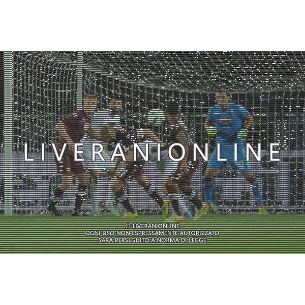 UEFA Europa League play-off accesso fase a gironi Torino 28-08-2014 Stadio Olimpico Torino - Spalato nella foto l\'intervento finale in area Torino che ha suscitato le proteste dello Spalato foto Roberto Garavaglia - ag. Aldo Liverani