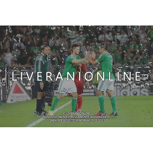 Ricky Van WOLFSWINKEL / Mevlut ERDING - 28.08.2014 - Saint Etienne / Karabukspor - Barrage Retour Europa League Photo : Jean Paul Thomas / Icon Sport AG ALDO LIVERANI SAS ONLY ITALY