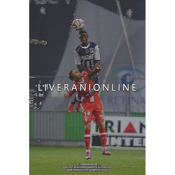 Cedric Barbosa / Jacques Francois Moubandje - 30.08.2014 - Toulouse / Evian Thonon - 4eme journee de Ligue 1 - Photo : Manuel Blondeau / Icon Sport AG ALDO LIVERANI SAS ONLY ITALY