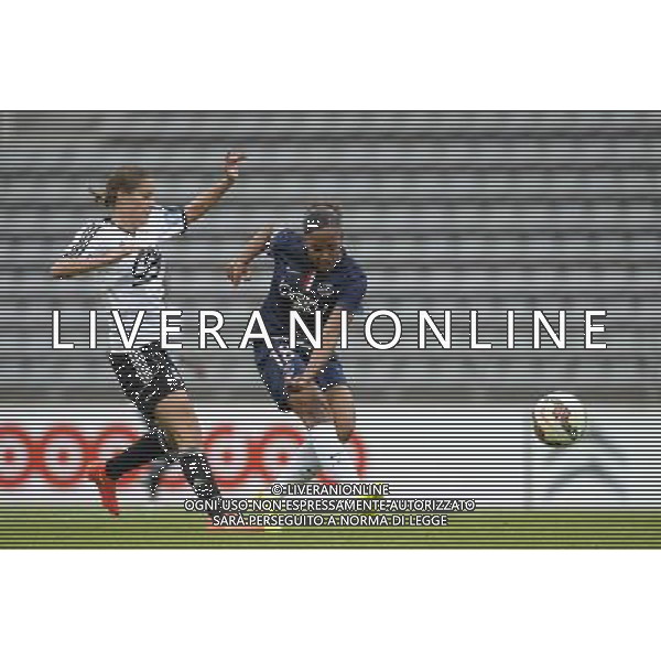 Goal de Marie Laure Delie - 30.08.2014 - PSG / Arras - 1ere journee de D1 feminin Photo : Andre Ferreira / Icon Sport AG ALDO LIVERANI SAS ONLY ITALY