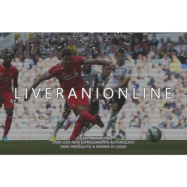 Liverpool\'s Steven Gerrard SCORES FROM THE PENALTY SPOT Photographer Kieran Galvin/CameraSport Football - Barclays Premiership - Tottenham Hotspur v Liverpool - Sunday 31st August 2014 - White Hart Lane - London © CameraSport - 43 Linden Ave. Countesthorpe. Leicester. England. LE8 5PG - Tel: +44 (0) 116 277 4147 - admin@camerasport.com - www.camerasport.com /Agenzia Aldo Liverani sas - ITALY ONLY - EDITORIAL USE ONLY