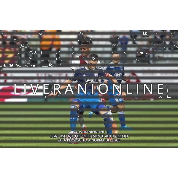 Bouna SARR / Maxime GONALONS - 31.08.2014 - Metz / Lyon - 4eme journee de Ligue 1 Photo : Fred Marvaux / Icon Sport AG ALDO LIVERANI SAS ONLY ITALY