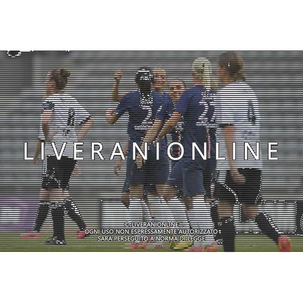 Joie PSG / Kosovare Asllani - 30.08.2014 - PSG / Arras - 1ere journee de D1 feminin Photo : Andre Ferreira / Icon Sport /AGENZIA ALDO LIVERANI SAS - ITALY ONLY - EDITORIAL USE ONLY