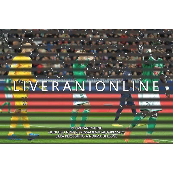 Deception - Benjamin CORGNET - 31.08.2014 - Paris Saint Germain / Saint Etienne - 4eme journee de Ligue 1 - Photo : Aurelien Meunier / Icon Sport /AGENZIA ALDO LIVERANI SAS - ITALY ONLY - EDITORIAL USE ONLY
