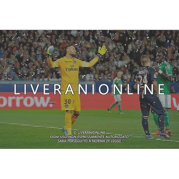 Salvatore SIRIGU - 31.08.2014 - Paris Saint Germain / Saint Etienne - 4eme journee de Ligue 1 - Photo : Aurelien Meunier / Icon Sport /AGENZIA ALDO LIVERANI SAS - ITALY ONLY - EDITORIAL USE ONLY