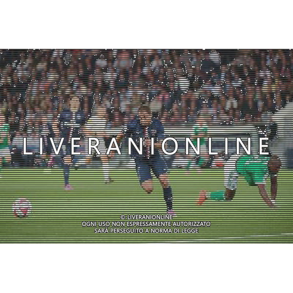 Lucas MOURA / Florentin POGBA - 31.08.2014 - Paris Saint Germain / Saint Etienne - 4eme journee de Ligue 1 - Photo : SPPress / Icon Sport /AGENZIA ALDO LIVERANI SAS - ITALY ONLY - EDITORIAL USE ONLY