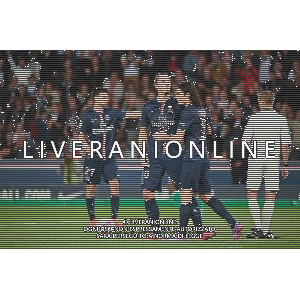 Zlatan IBRAHIMOVIC / Edinson CAVANI - 31.08.2014 - Paris Saint Germain / Saint Etienne - 4eme journee de Ligue 1 - Photo : SPPress / Icon Sport /AGENZIA ALDO LIVERANI SAS - ITALY ONLY - EDITORIAL USE ONLY