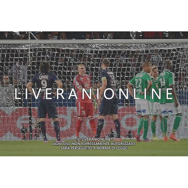 Zlatan IBRAHIMOVIC / Stephane RUFFIER - 31.08.2014 - Paris Saint Germain / Saint Etienne - 4eme journee de Ligue 1 - Photo : SPPress / Icon Sport /AGENZIA ALDO LIVERANI SAS - ITALY ONLY - EDITORIAL USE ONLY