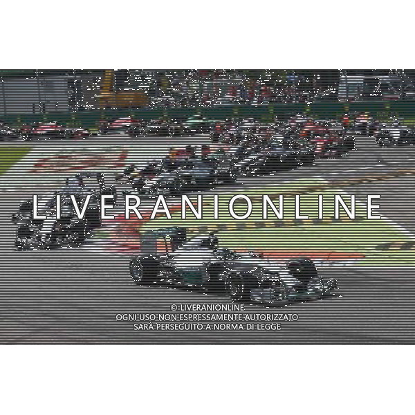 Nico Rosberg (GER) Mercedes AMG F1 W05 leads at the start of the race. 07.09.2014. Formula 1 World Championship, Rd 13, Italian Grand Prix, Monza, Italy, Race Day. - www.xpbimages.com, EMail: requests@xpbimages.com - copy of publication required for printed pictures. Every used picture is fee-liable. © Copyright: Batchelor / XPB Images /AGENZIA ALDO LIVERANI SAS - ITALY ONLY - Gp F1 Monza italia Gara