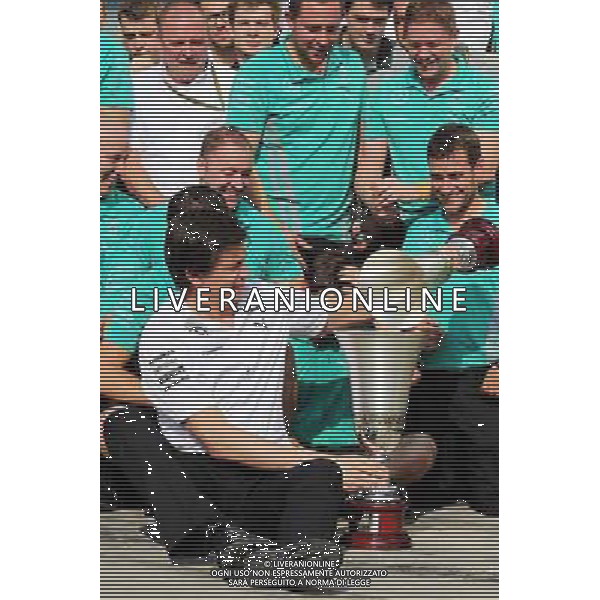 Toto Wolff (GER) Mercedes AMG F1 Shareholder and Executive Director celebrates a 1-2 finish with the team. 07.09.2014. Formula 1 World Championship, Rd 13, Italian Grand Prix, Monza, Italy, Race Day. AG ALDO LIVERANI SAS ONLY ITALY