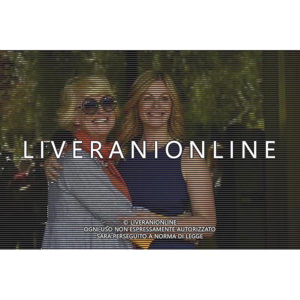 Roma - 08/09/2014 - Rai Viale Mazzini - Photocall della fiction TV \' Un\'altra vita \' - nella foto: Vanessa Incontrada e Loretta Goggi / Ph. Fabrizio Corradetti - Ag. Aldo Liverani sas