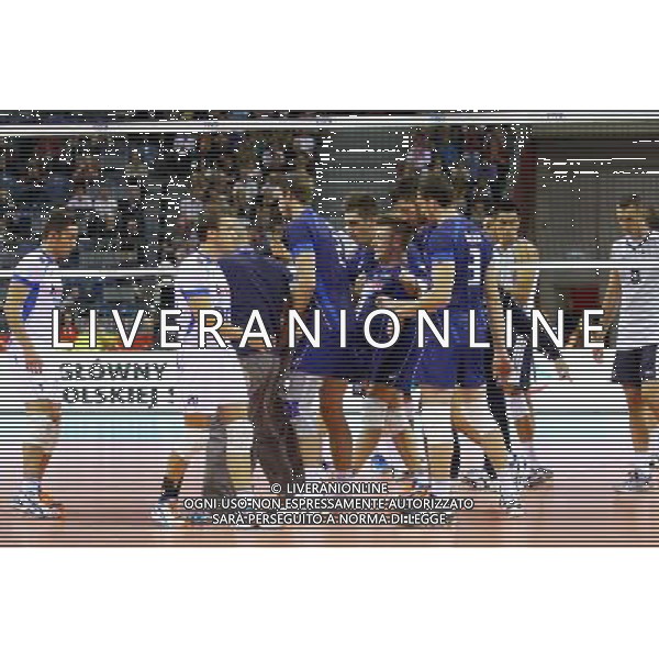 07.09.2014 - Krakow , Polska . Siatkowka , Mistrzostwa Swiata 2014 , Volleyball , Men\'s World Championship Poland 2014 . Wlochy (niebieskie) - USA (biale) , Italy (blue) - USA (white). n/z. Iwan Zajcew kontuzjowany , kontuzja , uraz / Ivan Zaytsev injury , injured . Fot. Krzysztof Porebski / EDYTOR.net / NEWSPIX.PL --- Newspix.pl ag aldo liverani sas only italy *** Local Caption *** www.newspix.pl mail us: info@newspix.pl call us: 0048 022 23 22 222 --- Polish Picture Agency by Ringier Axel Springer Poland
