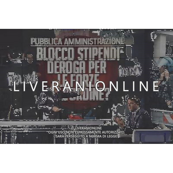 Trasmissione televisiva \'Porta a Porta\' - Roma 09 settembre 2014 nella foto Bruno Vespa e Matteo Renzi ©Corradetti/Agenzia Aldo Liverani sas