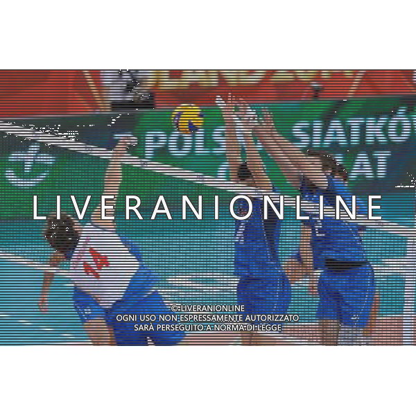 10.09.2014 - Lodz , Atlas Arena , siatkowka , Mistrzostwa Swiata 2014 , grupa E Serbia (biale) - Wlochy (niebieskie) , FIVB Men\'s World Championship , pool A Serbia (white) - Italy (blue) N/Z Aleksandar Atanasijevic , Simone Buti , Jiri Kovar Fot. Mariusz Palczynski / MPAimages.com / NEWSPIX.PL --- Newspix.pl AG ALDO LIVERANI SAS ONLY ITALY *** Local Caption *** www.newspix.pl mail us: info@newspix.pl call us: 0048 022 23 22 222 --- Polish Picture Agency by Ringier Axel Springer Poland